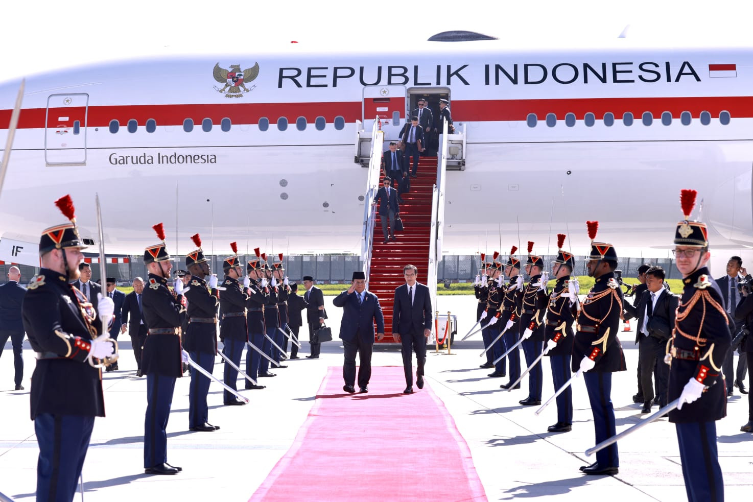 Presiden Prabowo Tiba di Prancis, Perkuat Kerja Sama Energi hingga Pertahanan