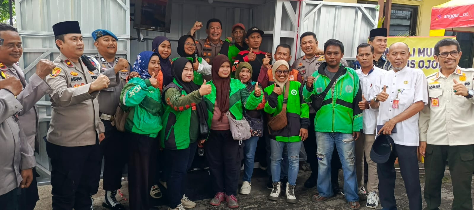 Kapolres Jakpus Resmikan Gerai Auto Mart ke-4 untuk Ojol: “Polisi dan Ojol Sama-sama Mengabdi untuk Masyarakat”