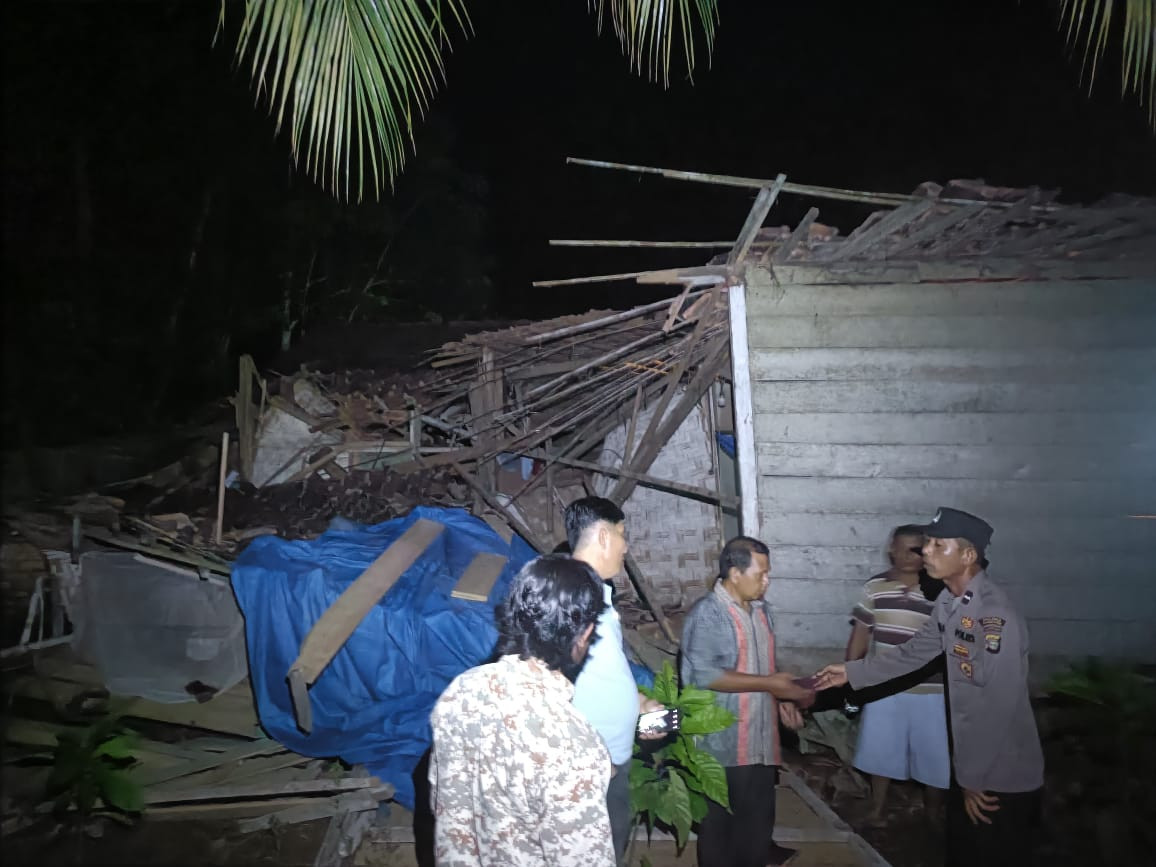 Gempa Guncang Tanggamus, 9 Rumah Warga Rusak – Polri Dirikan Posko dan Lakukan Rehabilitasi