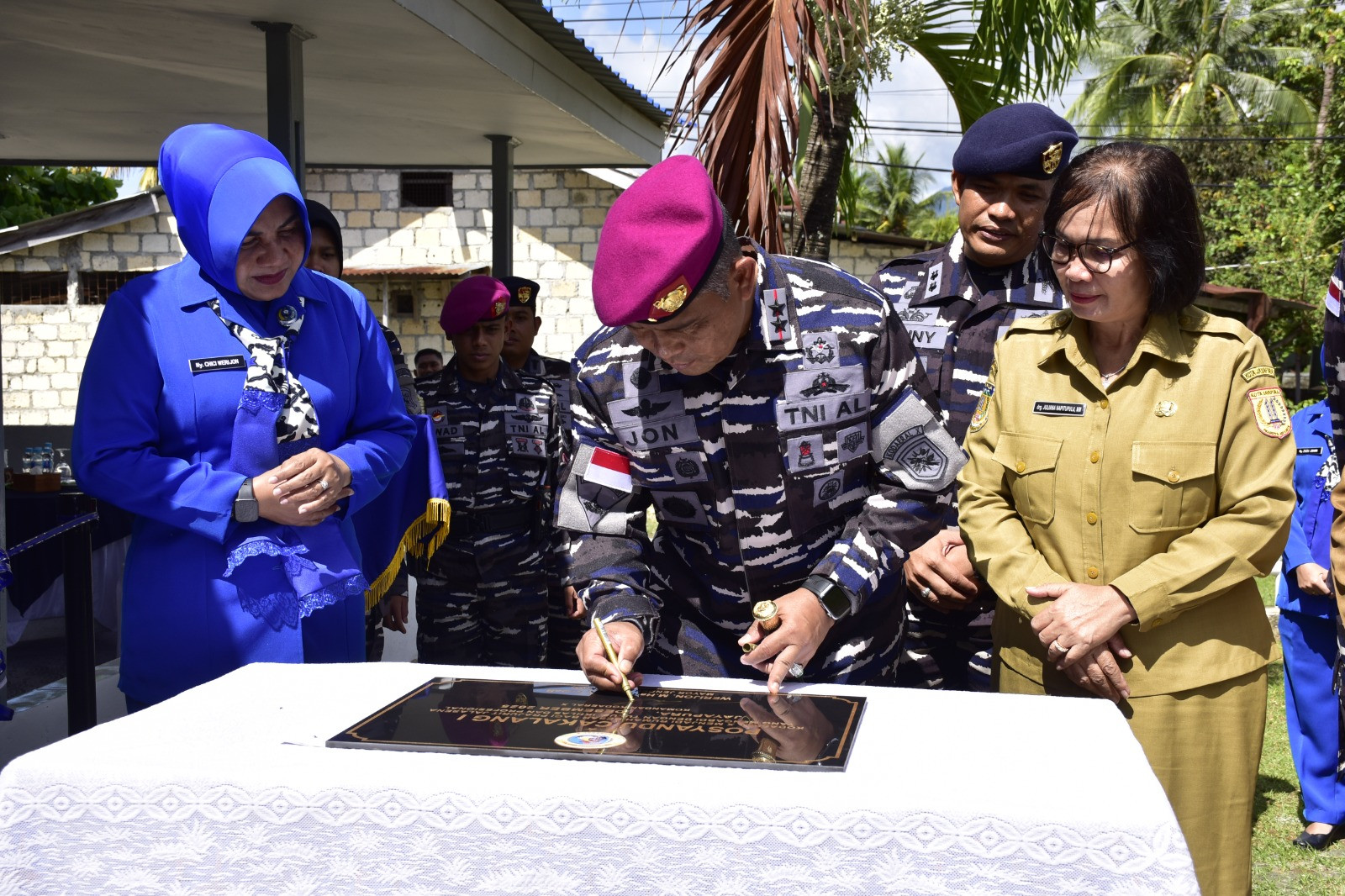 Dukung Prajurit Sehat dan UMKM Tangguh, Dankodaeral X Resmikan Berbagai Fasilitas Strategis