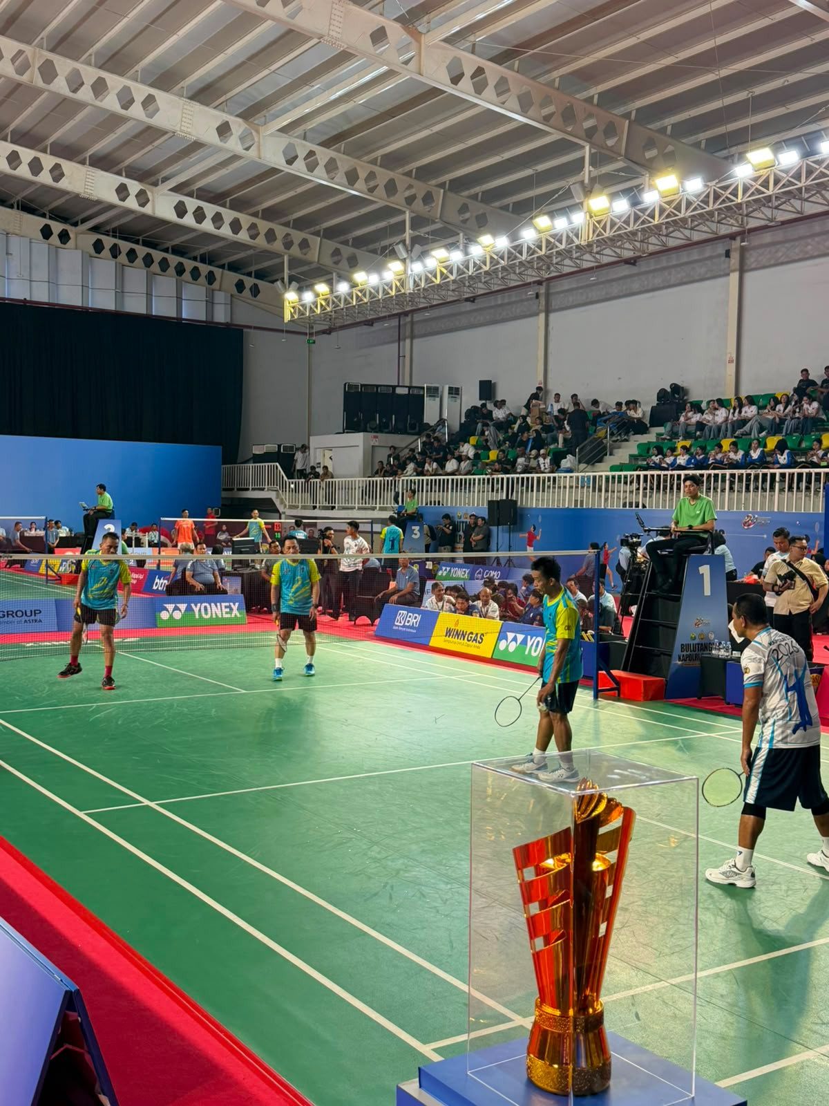 Kapolri Duet Bareng Widi Chandra Kasih Lawan Bahlil-Muhammad di Penutupan Kapolri Cup 2026