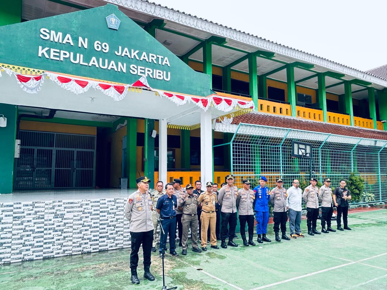 Kapolres Kepulauan Seribu Sambangi SMA Negeri 69 Jakarta, Ajak Siswa Cegah Kenakalan Remaja