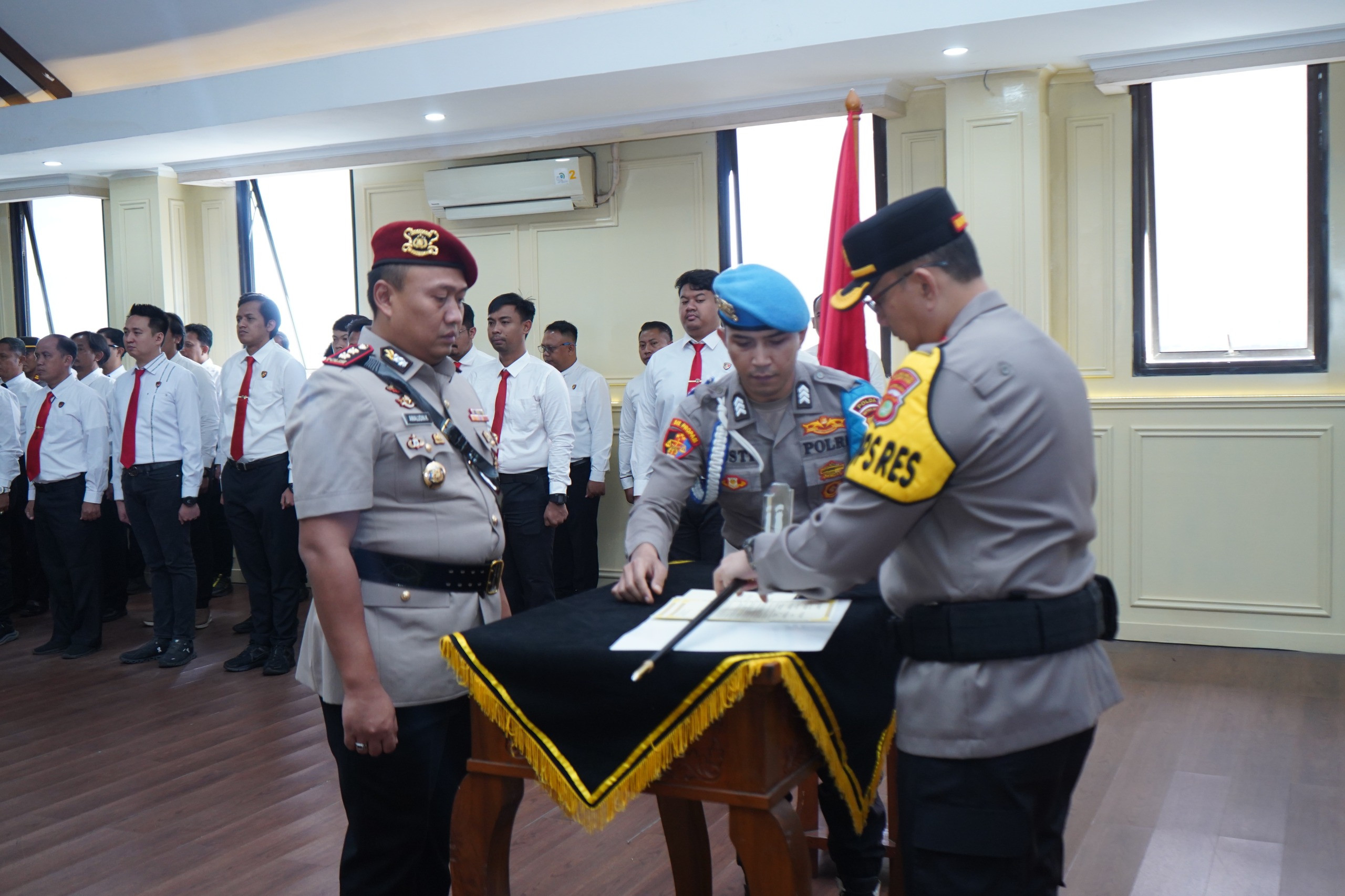 Kapolres Metro Jakarta Utara Pimpin Pelantikan Kasatreskrim Baru