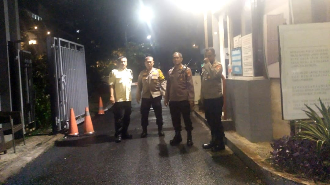 Polsek Bekasi Selatan Intensifkan Patroli Mobile Malam Minggu, Situasi Wilayah Tetap Kondusif