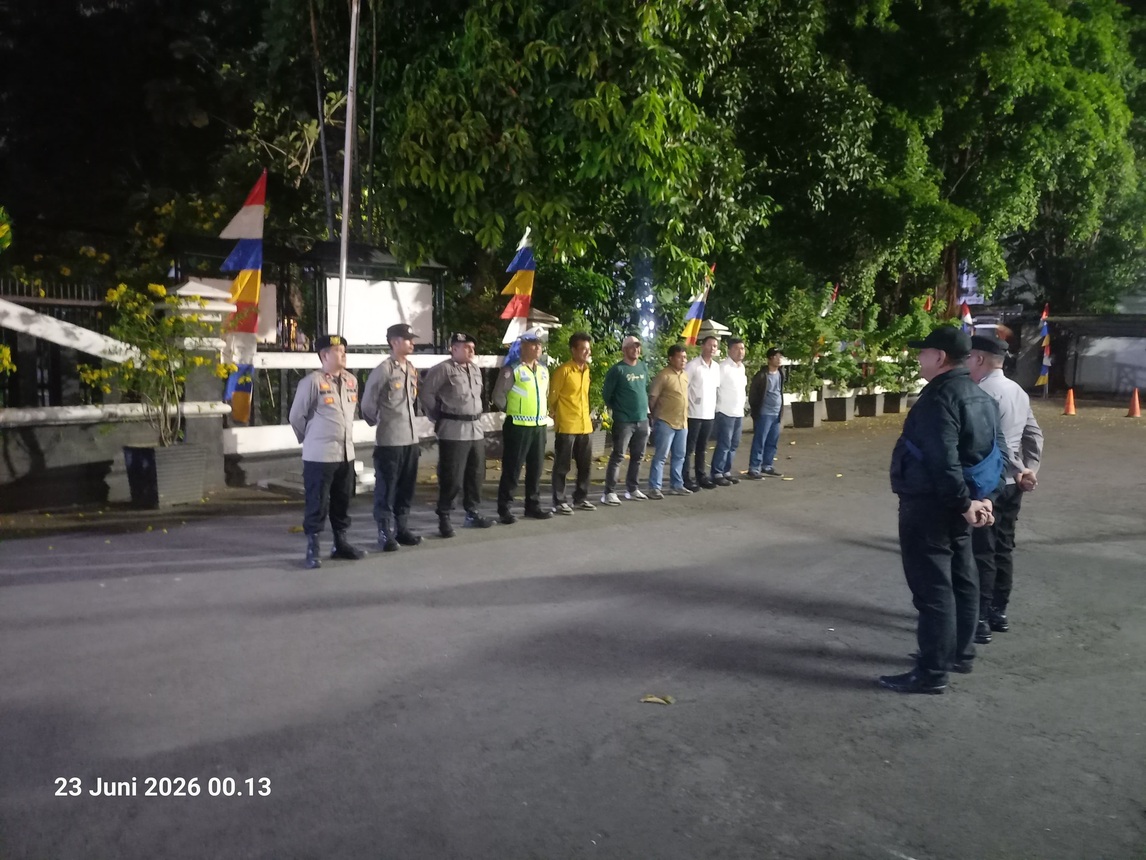 Jaga Jakarta On The Spot Gelar Razia Stasioner dan Patroli Polsek Bekasi Barat Cegah Tawuran serta Kejahatan Jalanan