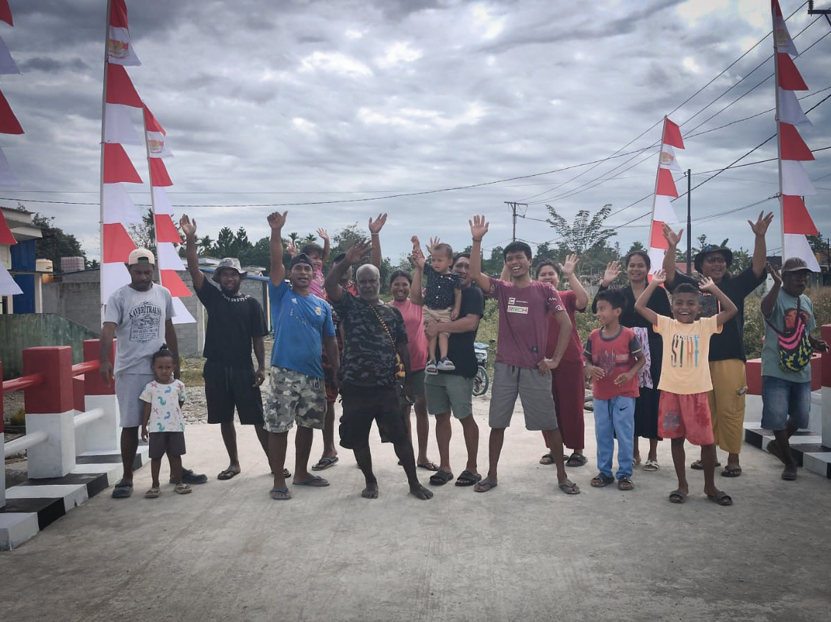 Warga Kampung Jimbi Sambut Gembira Rampungnya Pembangunan Jembatan Beton