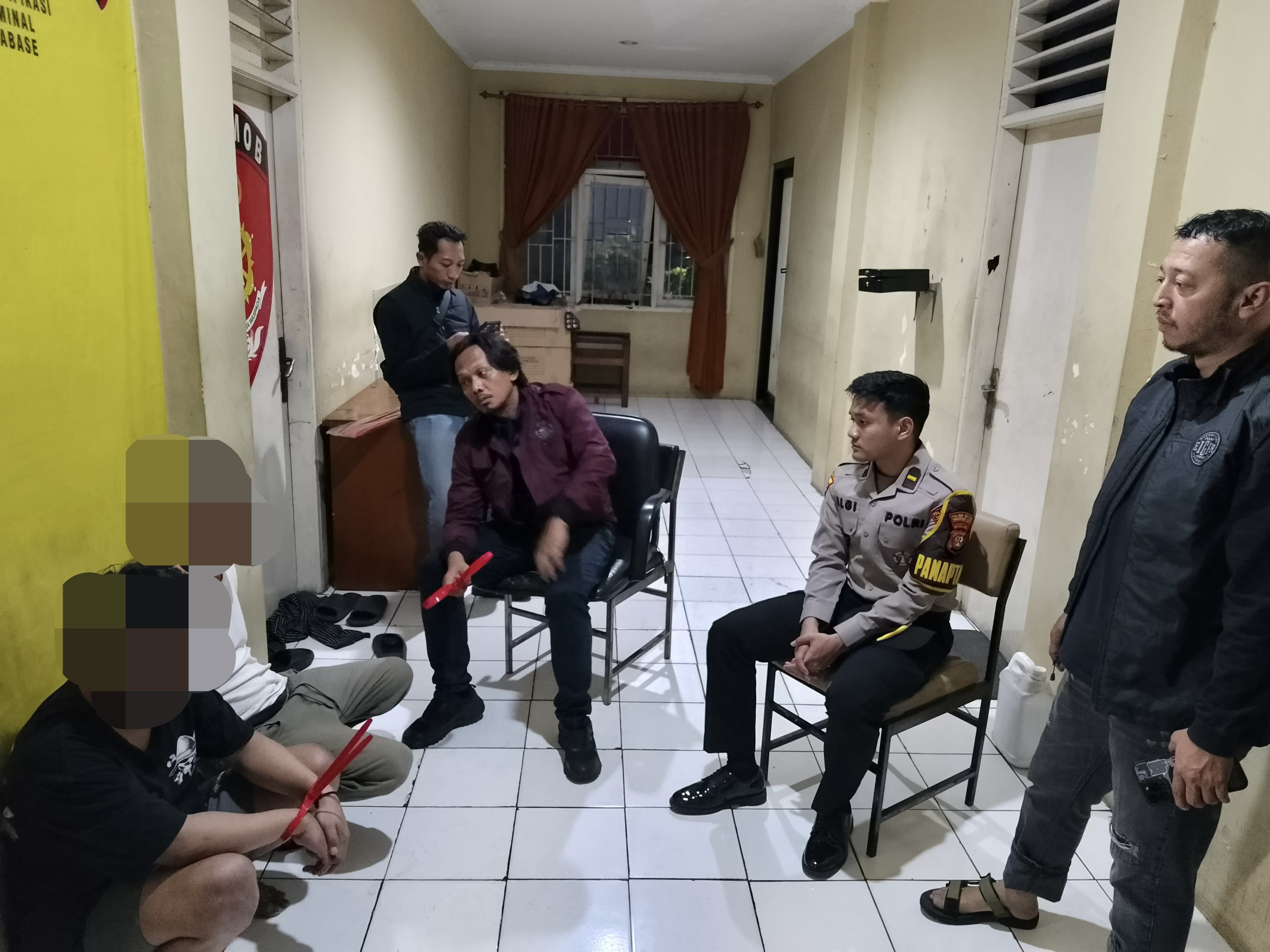 Diduga Tolak Uang Jatah Preman, Pedagang Buah di Ciledug Diserang, Pelaku Langsung Diamankan Polisi