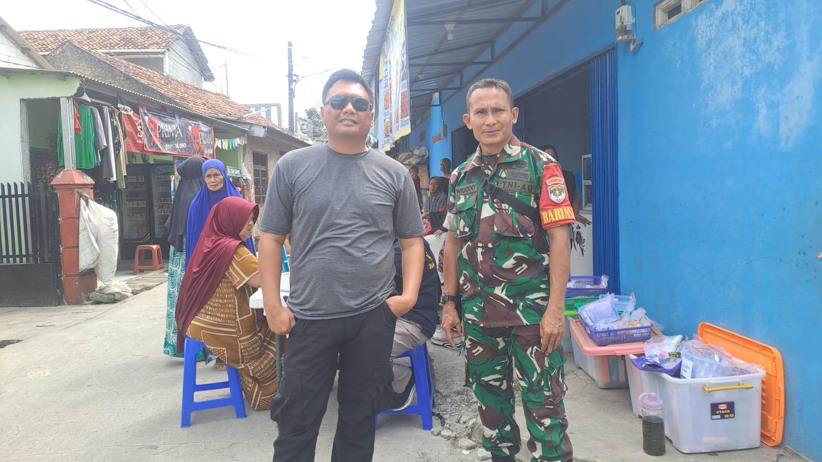 Polsek Medan Satria Gelar Bakti Kesehatan Gratis untuk Warga Harapan Mulya