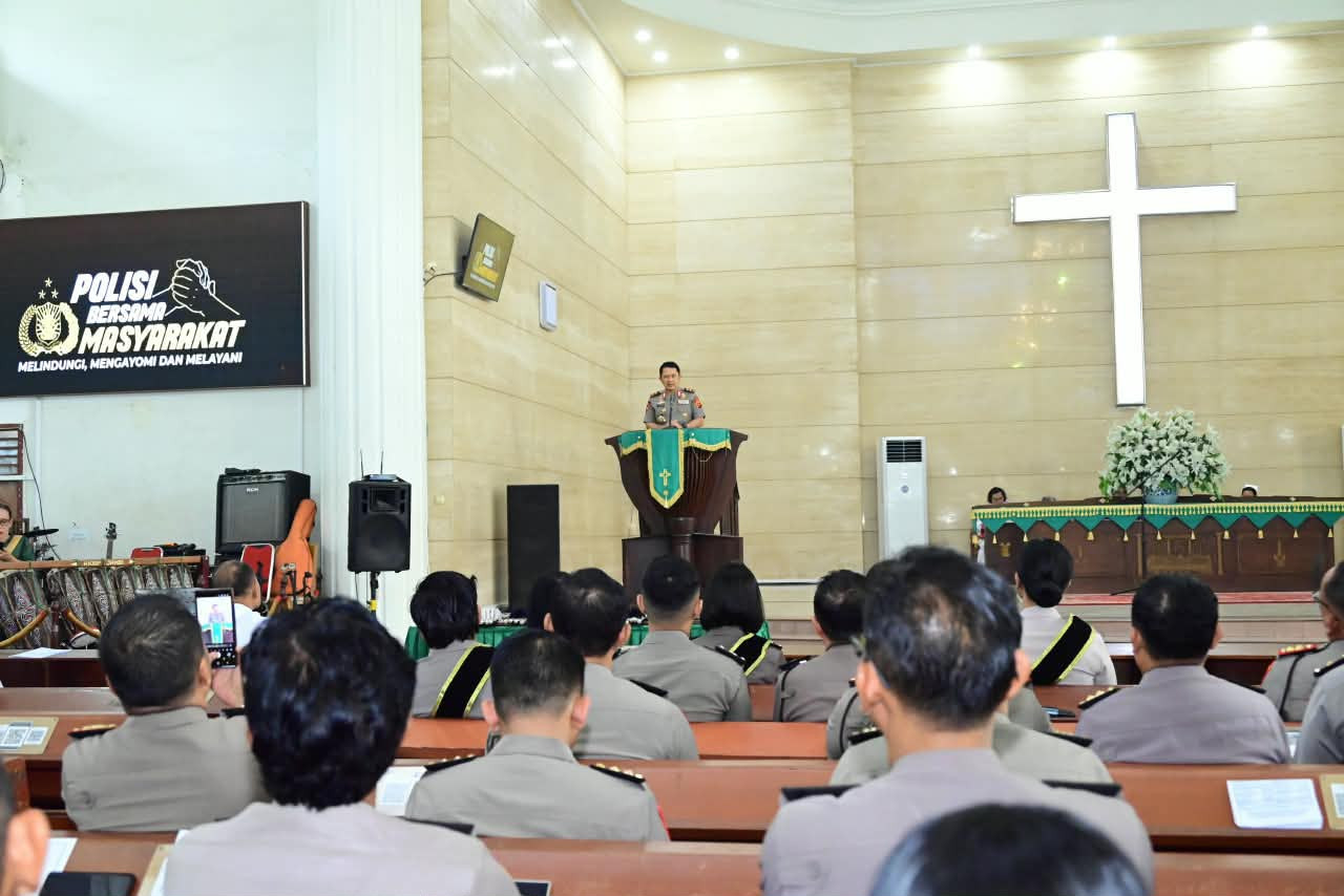 Kapolda Jambi Kunjungi Jemaat HKBP Kotabaru, Ajak Masyarakat Rawat Toleransi dan Jaga Kamtibmas