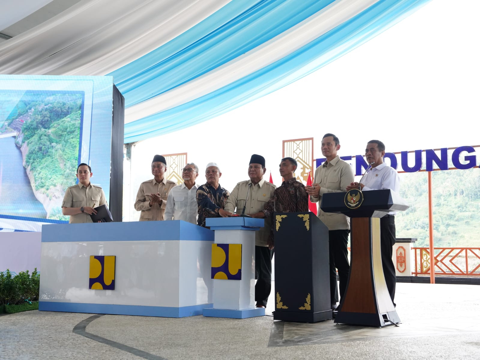 Prabowo Tak Rela BUMN Industri Pertahanan Dijual ke Asing: Kita Bangkitkan!