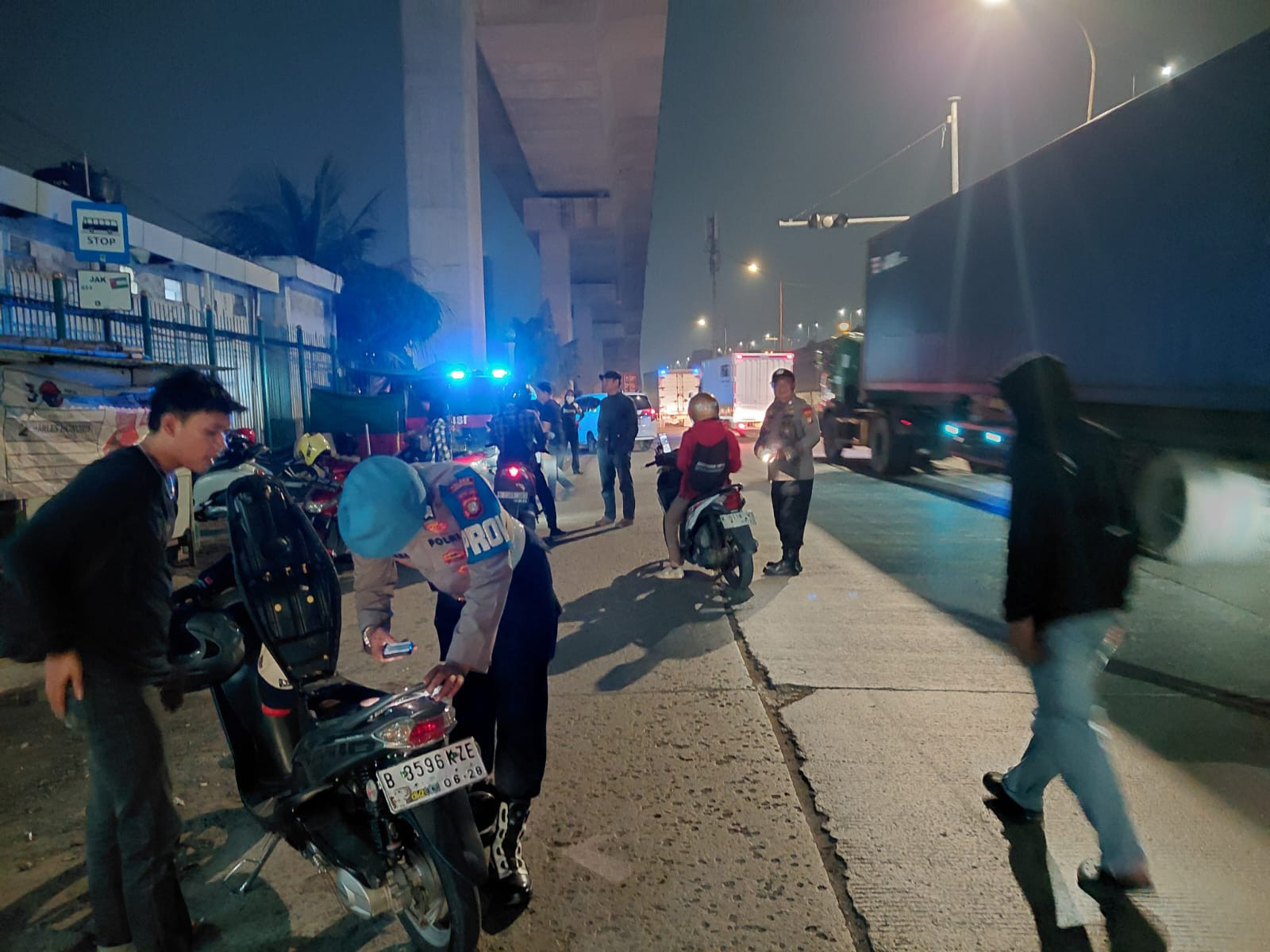 Polsek Pademangan Amankan Dua Terduga Pelaku Narkotika Saat Patroli KRYD dan Razia Stasioner