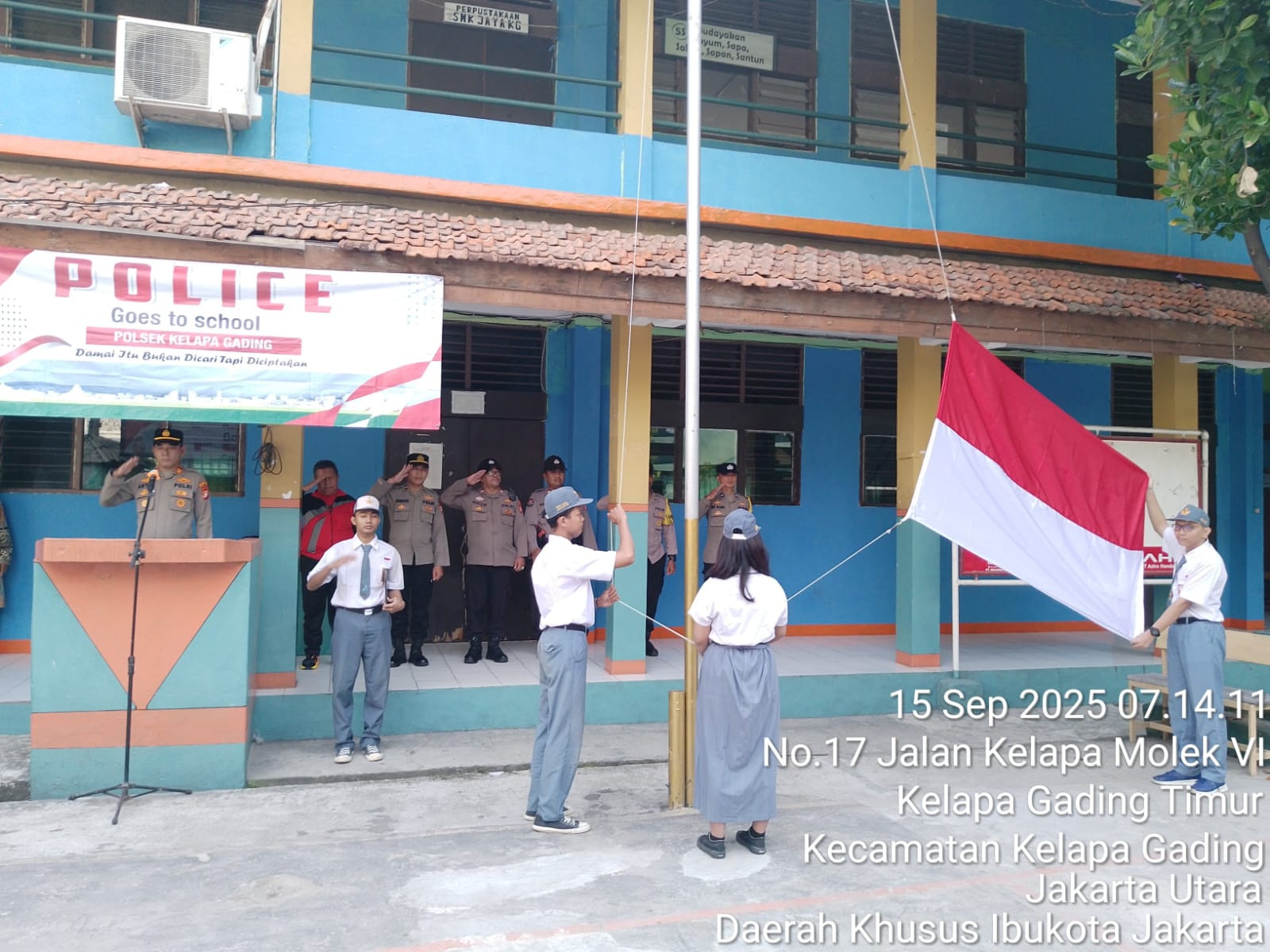 Police Goes to School, Polsek Kelapa Gading Ajak Pelajar SMK Jaya Jadi Polisi bagi Diri Sendiri