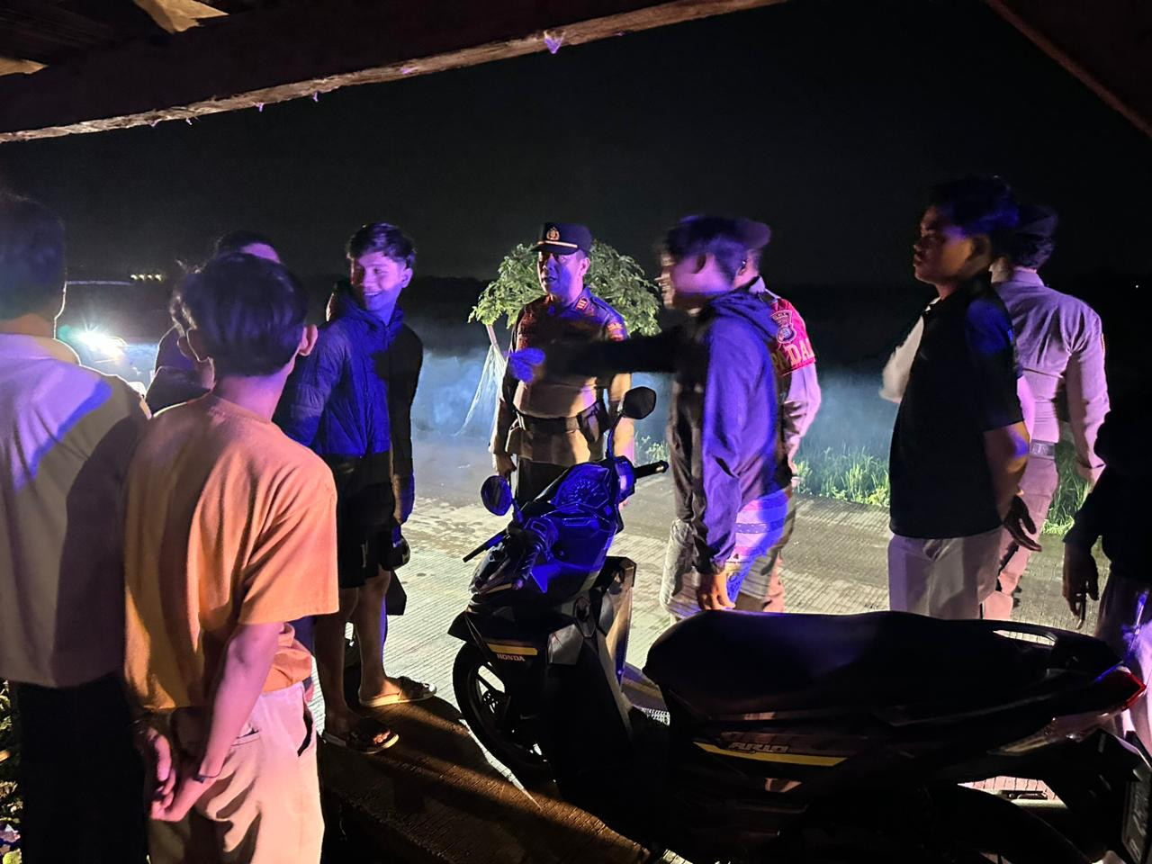 Kapolsek Cabangbungin Gelar Patroli Biru Preventif, Cegah Gangguan Kamtibmas di Wilayah Rawan