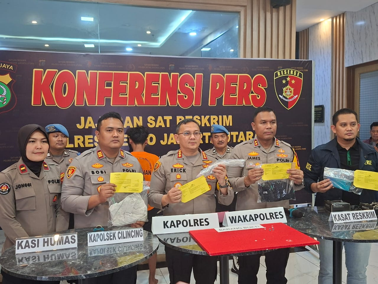 Polres Metro Jakarta Utara Berhasil Ungkap Kasus Penusukan Bermotif Asmara di Cilincing, Pelaku Ditangkap di Bengkulu