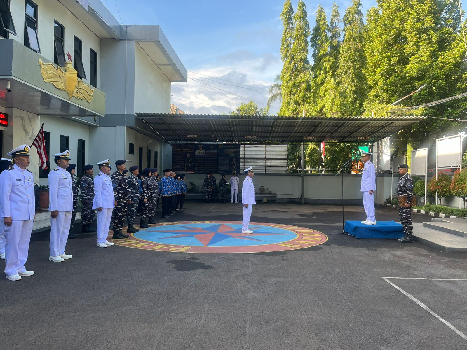 Pangkalan TNI AL Bandung Laksanakan Upacara Peringatan Hari Bela Negara Ke-77 Tahun 2025