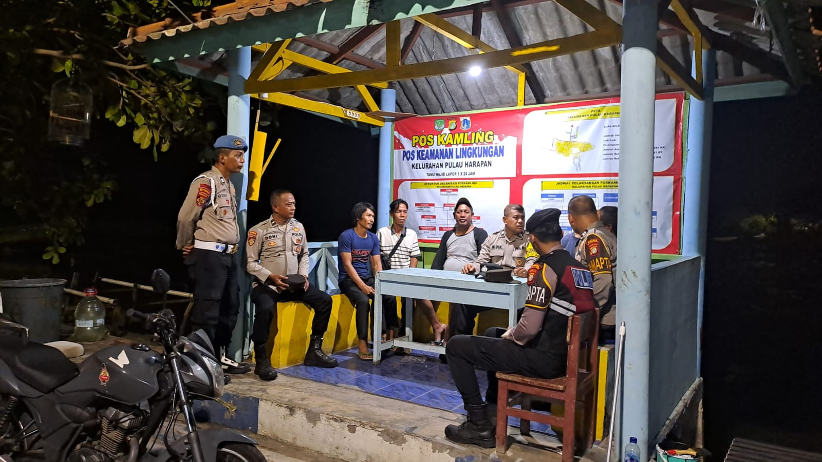 Patroli Malam Gabungan di Kepulauan Seribu Utara Ingatkan Warga Waspada 3C dan Manfaatkan Layanan 110