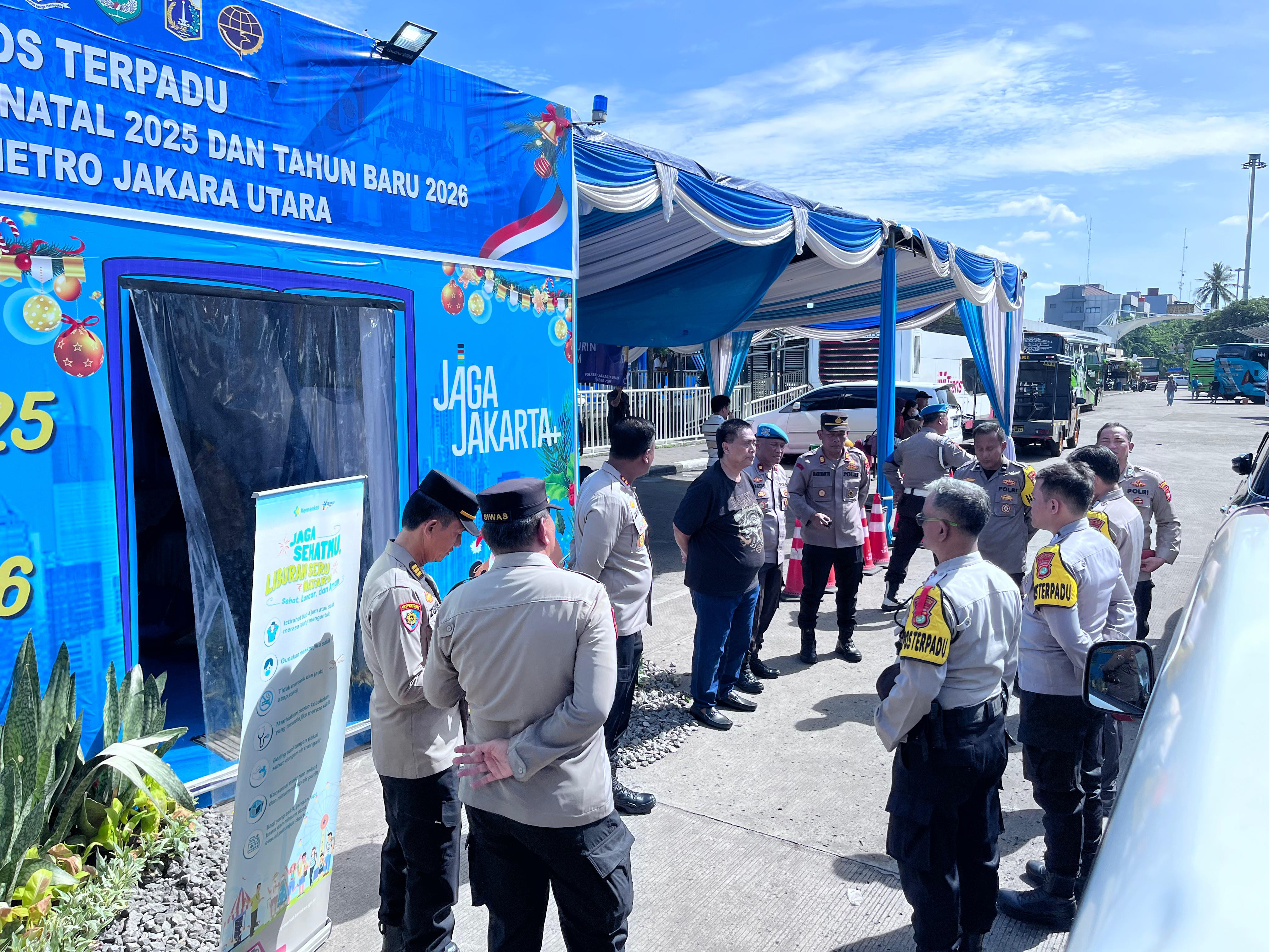 Wakapolres Metro Jakarta Utara Tinjau Pos Terpadu Terminal Tanjung Priok, Pastikan Kesiapsiagaan dan Disiplin Personel