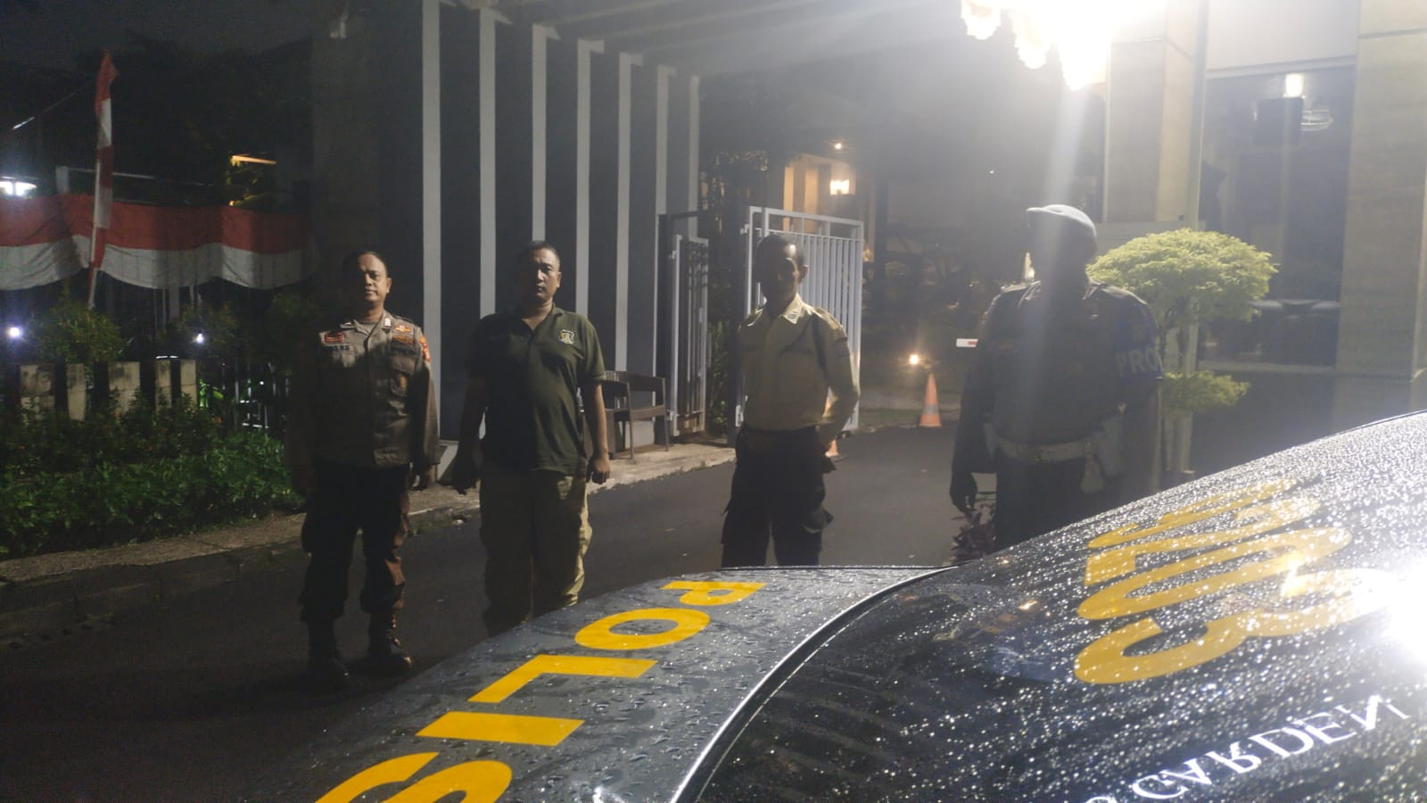 Polsek Bekasi Selatan Gelar Patroli Preventif, Antisipasi Gangguan Kamtibmas di Malam Hari