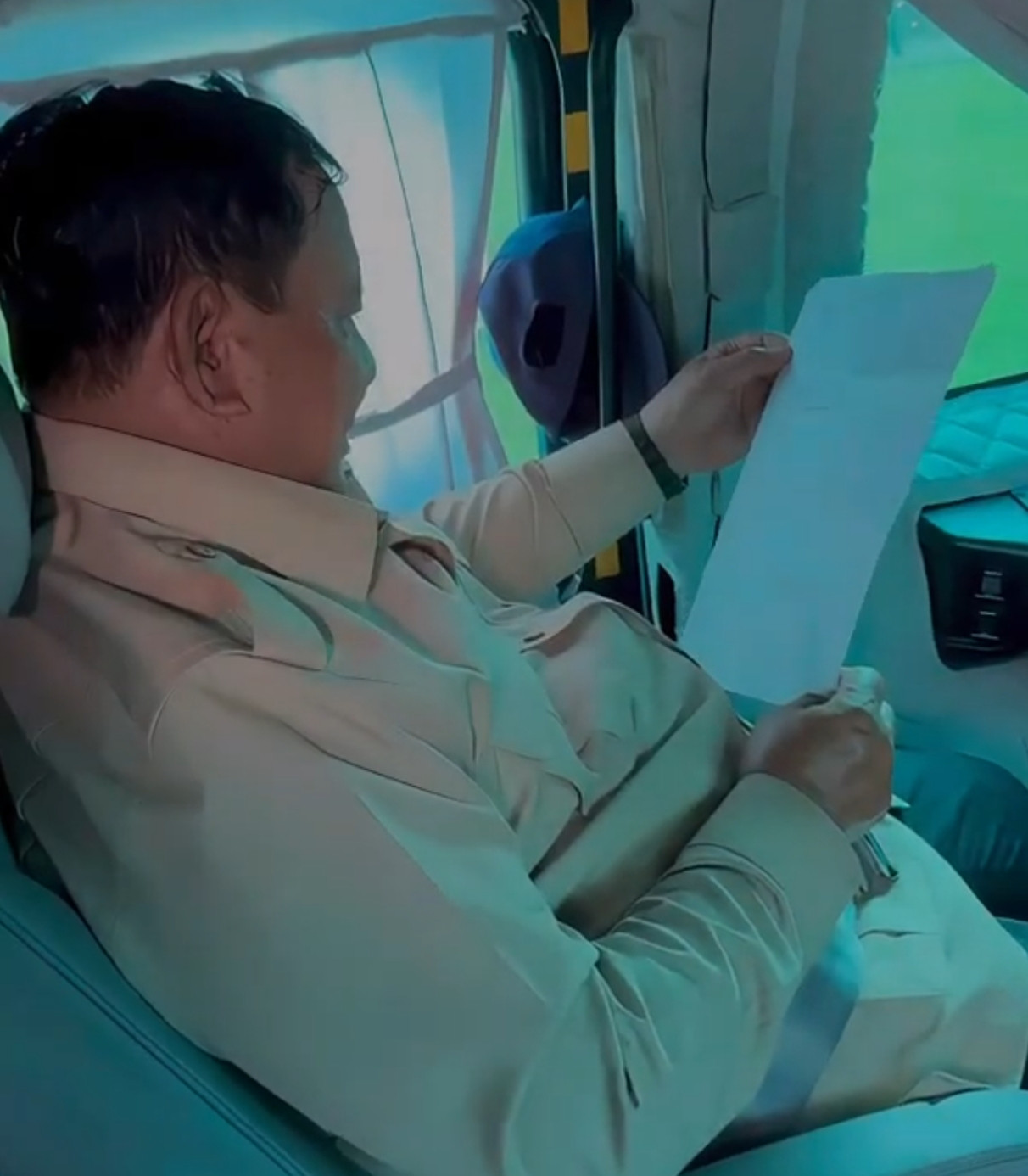 Prabowo Terima Surat dari Anak Kelas 5 SD: Terima Kasih atas MBG