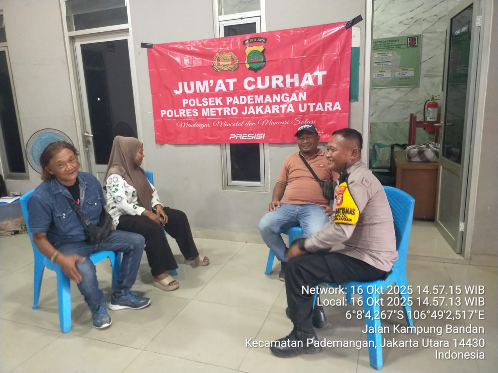 Polsek Pademangan Gelar Jumat Curhat, Warga RW 04 Ancol Sampaikan Aspirasi Soal Keamanan Lingkungan