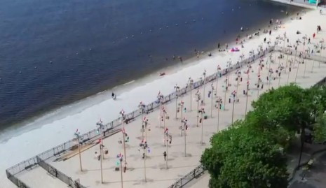 Meriah! Ancol Siapkan 50 Pohon Pinang, Peserta Akan Rebutan Hadiah Total Puluhan Juta