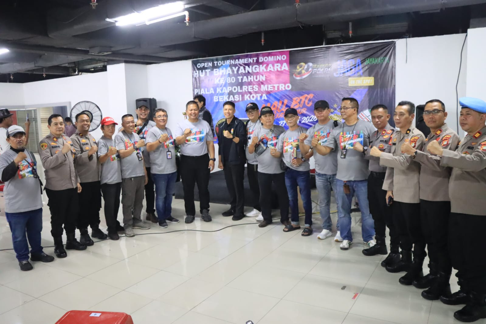Hari Bhayangkara ke-80, Polres Metro Bekasi Kota Gelar Turnamen Catur dan Domino Piala Kapolres