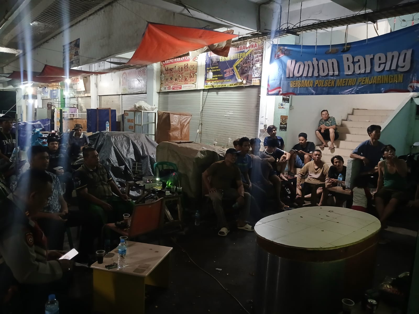 Polsek Metro Penjaringan Gelar Nobar Piala Dunia 2026 Bersama Warga, Perkuat Sabuk Kamtibmas