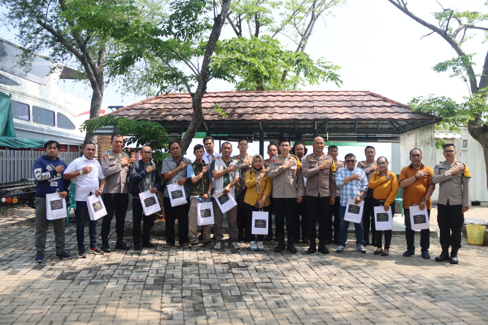 Polres Kepulauan Seribu Gelar Sarana Kontak Bersama Wartawan