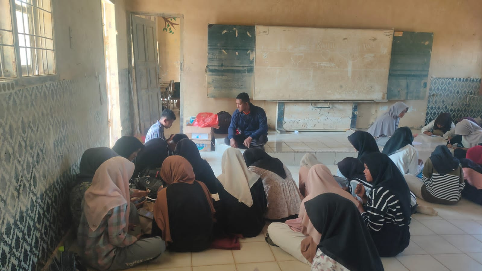 Belajar di Tengah Darurat, Siswa SMK Aceh Tamiang Tetap Semangat Pascabanjir dan Longsor