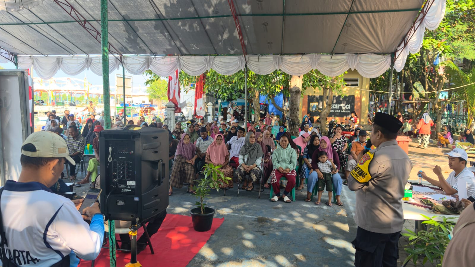 Polri Peduli, Polsek Kepulauan Seribu Utara Salurkan 434 Paket Sembako untuk Jompo Dhuafa Bersama Yayasan Antheia Project