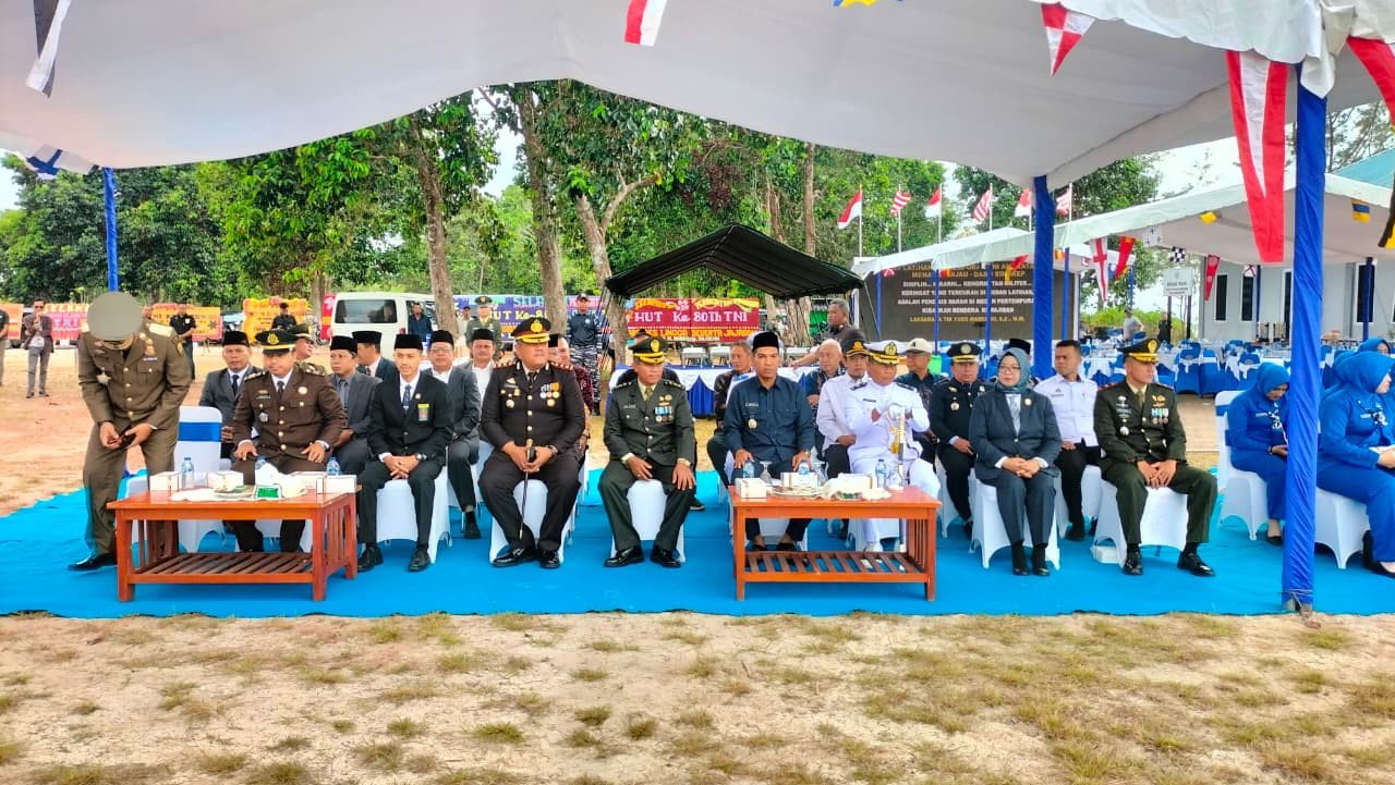 Lanal Dabo Singkep Hadiri Upacara HUT Ke-80 TNI di Puslatpurmar 9 Dabo Singkep