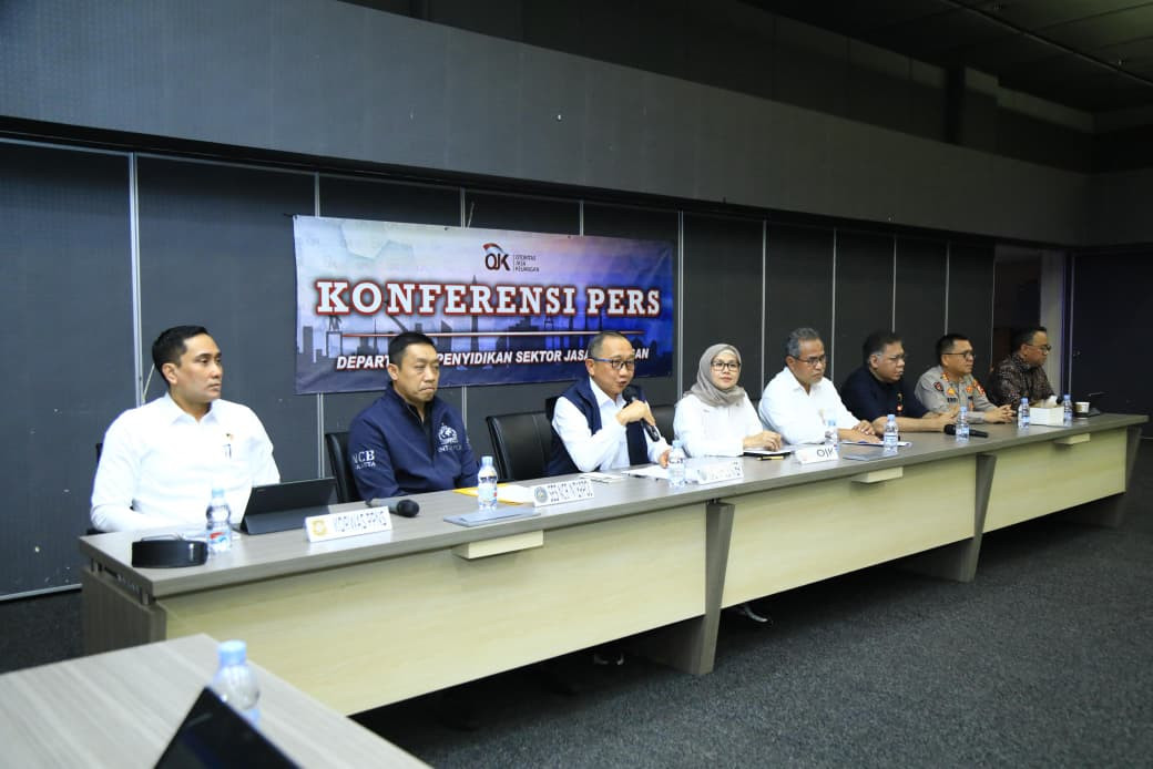 Polri Berhasil Pulangkan Buronan Red Notice Kasus Investasi Ilegal dari Qatar