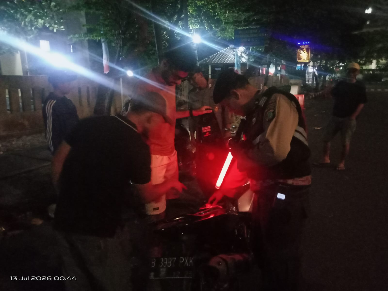 Polisi Tingkatkan Patroli di Jakpus, Pria Bawa Tramadol Diamankan