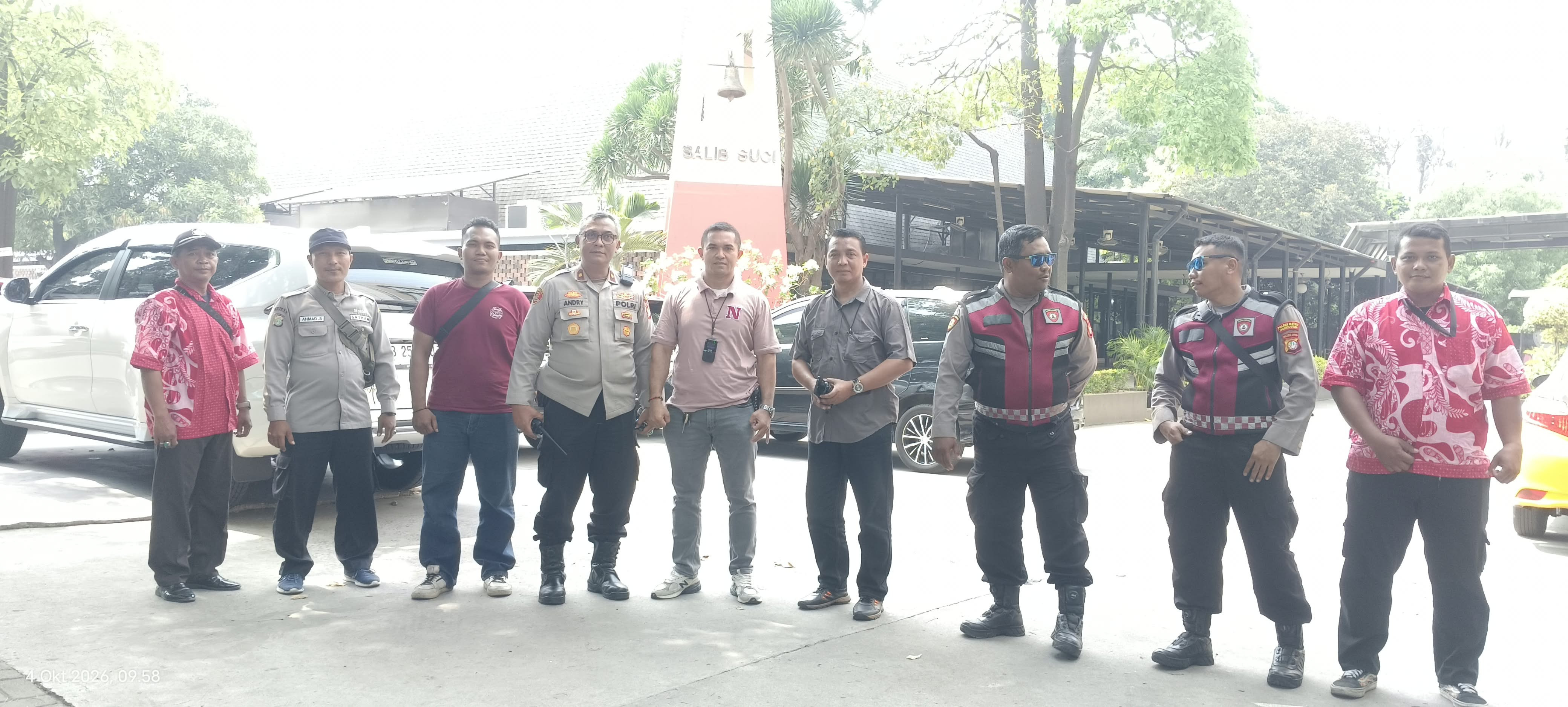 Kapolsek Koja Patroli Dialogis ke Gereja Salib Suci, Pastikan Ibadah Mingguan Berlangsung Aman