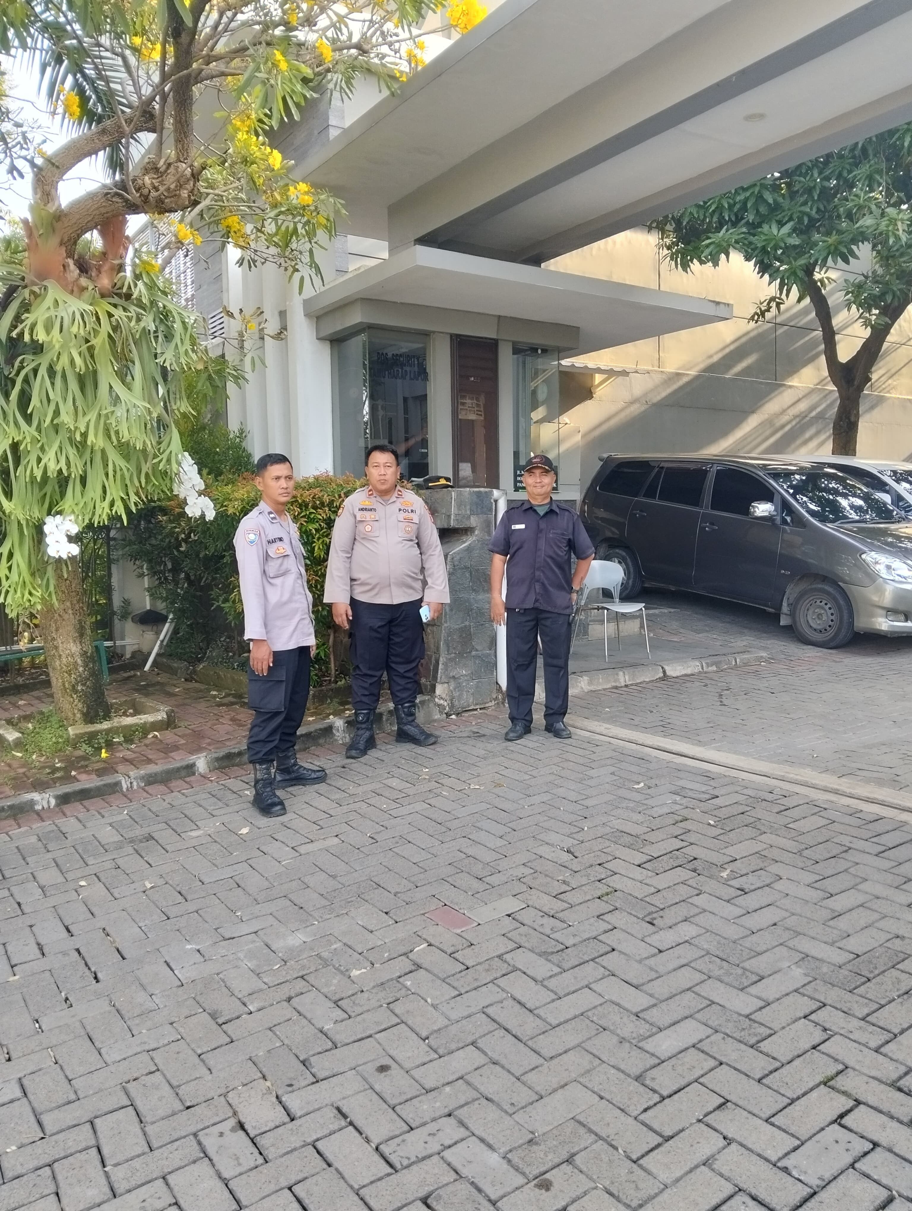 Polsek Metro Penjaringan Perketat Pengamanan Ibadah Kenaikan Yesus Kristus, Ribuan Jemaat Beribadah Khidmat dan Aman