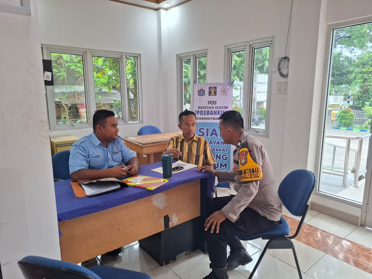 Bhabinkamtibmas Pulau Tidung Ajak Warga Jaga Jakarta dan Kamtibmas Lewat Sambang Rutin