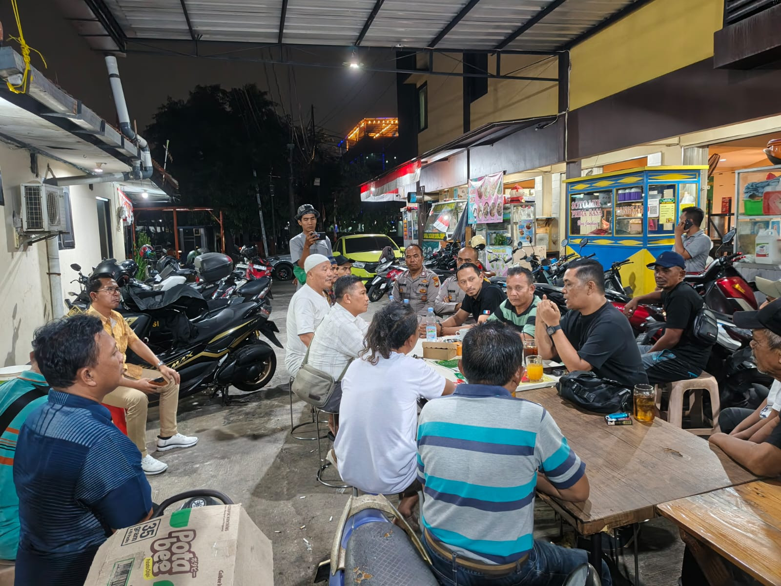 Warga Kapuk Muara Ucapkan Terima Kasih kepada Polsek Metro Penjaringan