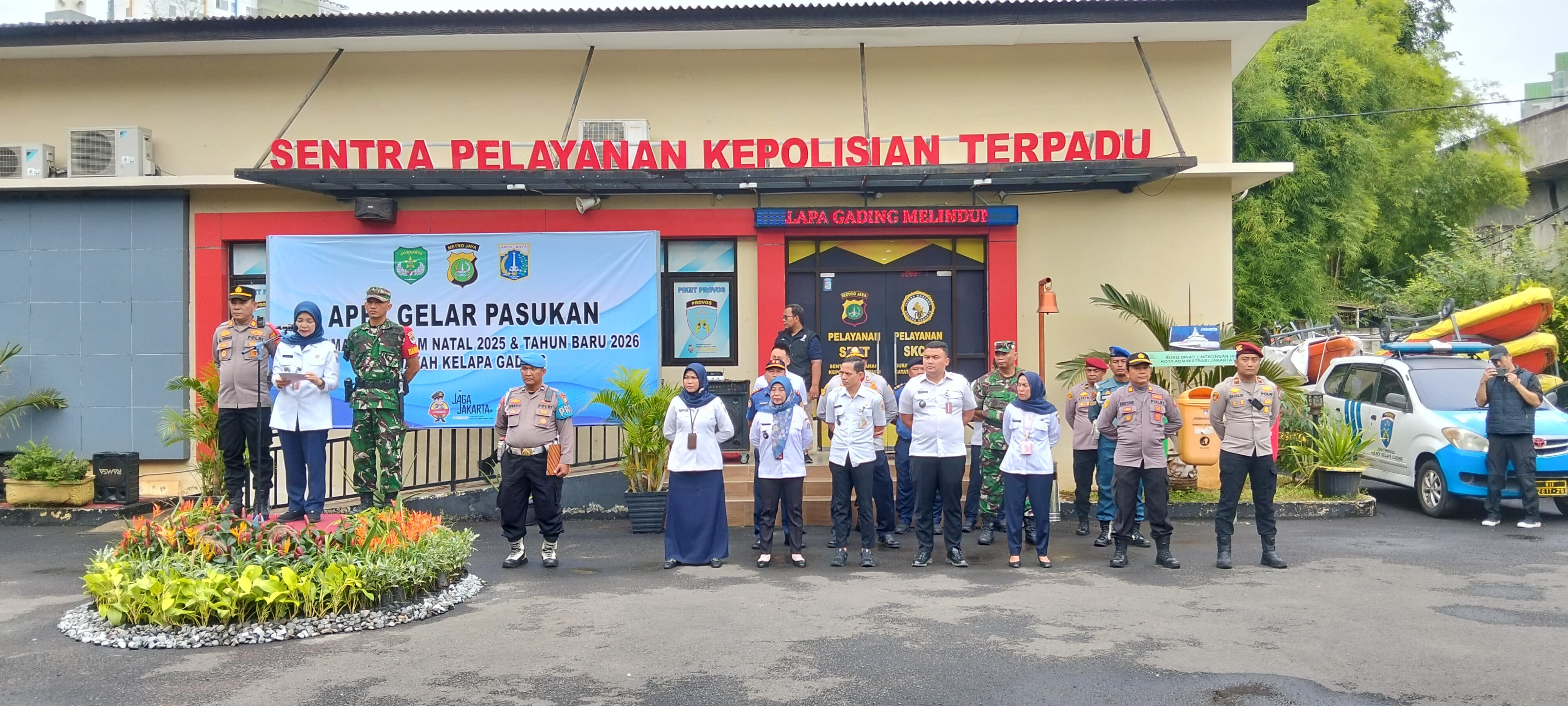Polisi Apel Gelar Pasukan Operasi Lilin Jaya 2025 Digelar di Kelapa Gading, 195 Personel Amankan Natal dan Tahun Baru
