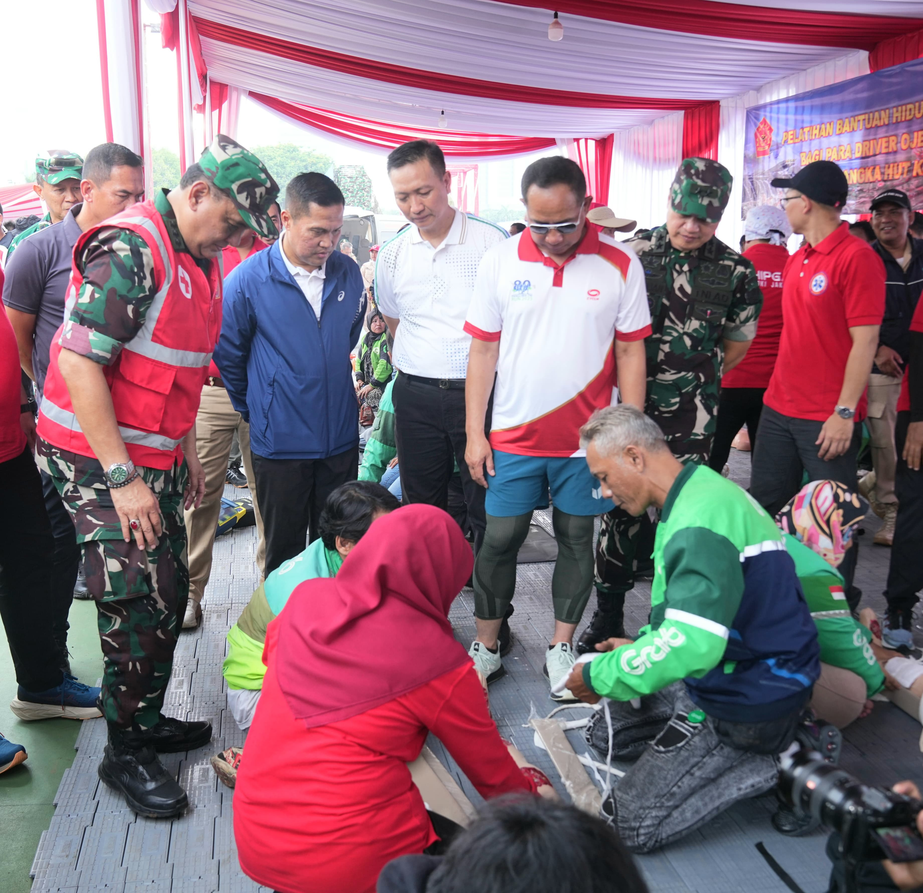 Panglima TNI Sapa Satuan Tugas Kesehatan TNI di Gaza dan Papua