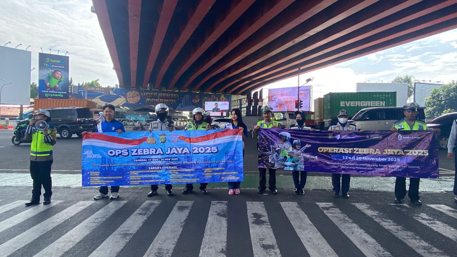 Operasi Zebra Jaya 2025, Sat Lantas Bekasi Kota Sisir Perempatan BCP: Utamakan Edukasi Humanis