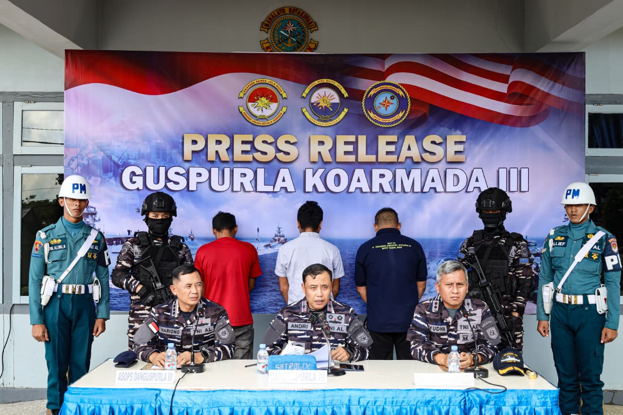Guspurla Koarmada III Gelar Press Release Kapal Ikan Bermuatan BBM Ilegal