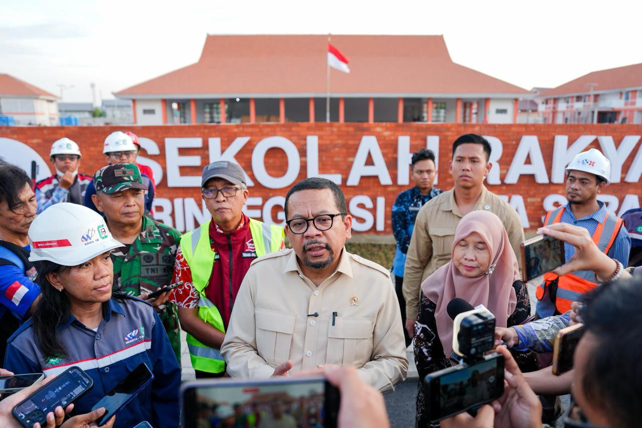 Kunjungi Sekolah Rakyat Terintegrasi Surabaya, Qodari: Fasilitasnya Setara Sekolah Swasta Terbaik