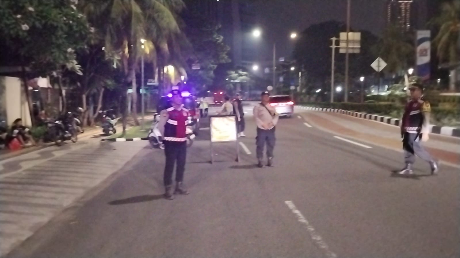 Polisi Amankan 8 Orang dalam Operasi Cipta Kondisi di Jakarta Pusat
