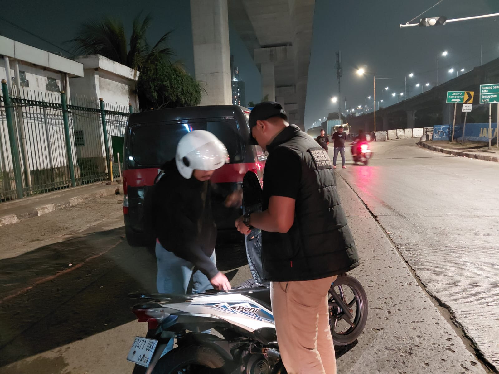 Patroli KRYD dan Operasi Razia Stasioner Polsek Pademangan, Situasi Wilayah Tetap Aman dan Kondusif