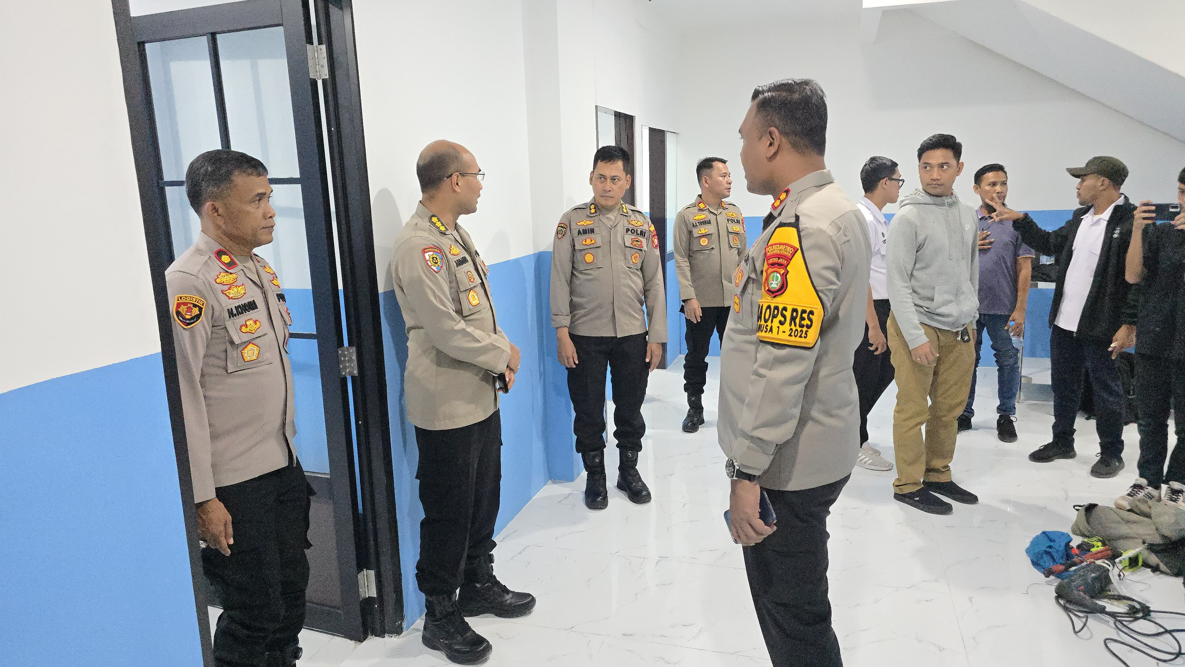 Itwasda PMJ dan Wakapolres Metro Jakarta Utara Tinjau SPPG Pegangsaan Dua Kelapa Gading Jakarta Utara