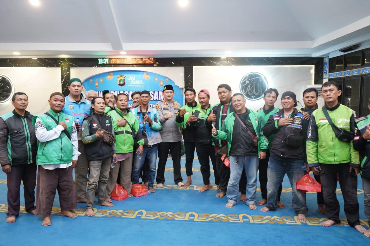 Polres Metro Jakarta Utara Gelar Buka Puasa Bersama Ojol dan Potmas, Perkuat Sinergi di Bulan Ramadan