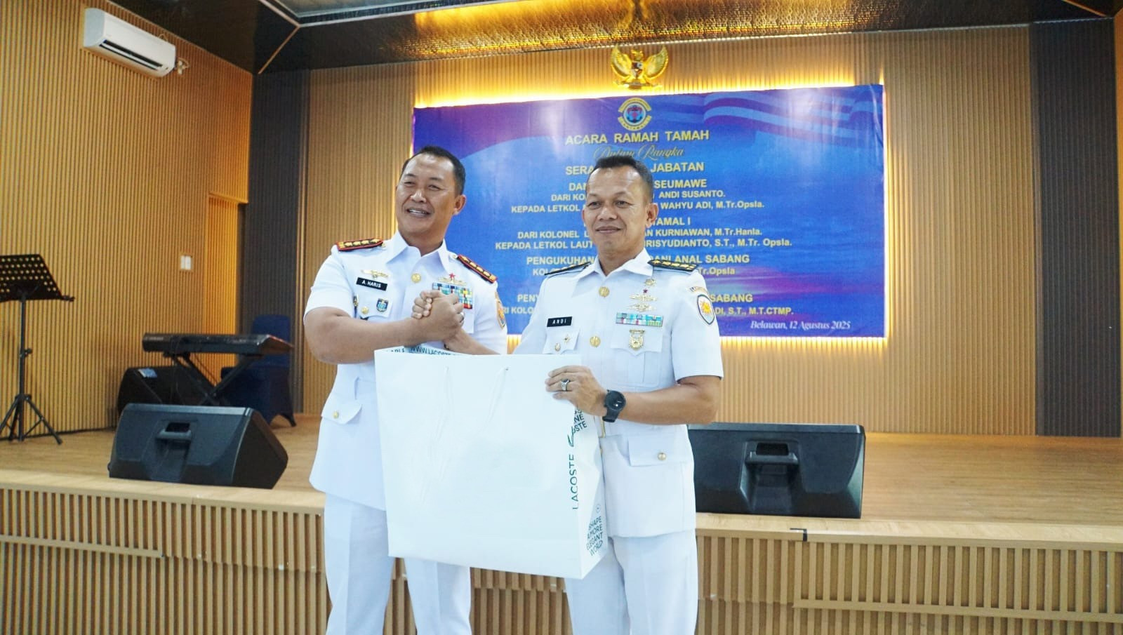 Regenerasi Pemimpin di Jajaran Lantamal I, Danlanal Dumai Ikuti Upacara Sertijab  Strategis di Lingkungan Lantamal I