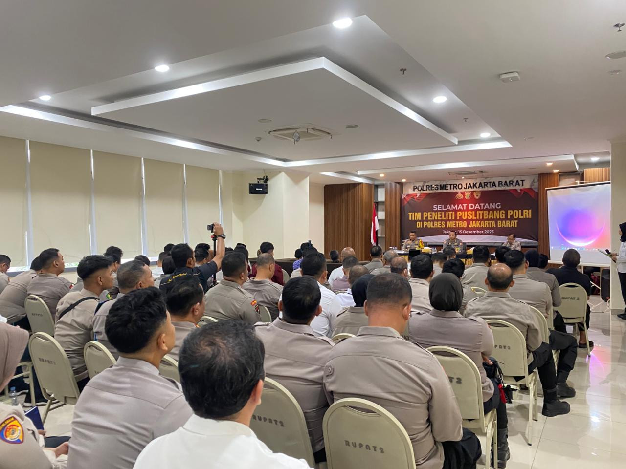 Puslitbang Polri Gelar FGD di Polres Jakbar dan Polda Metro Jaya