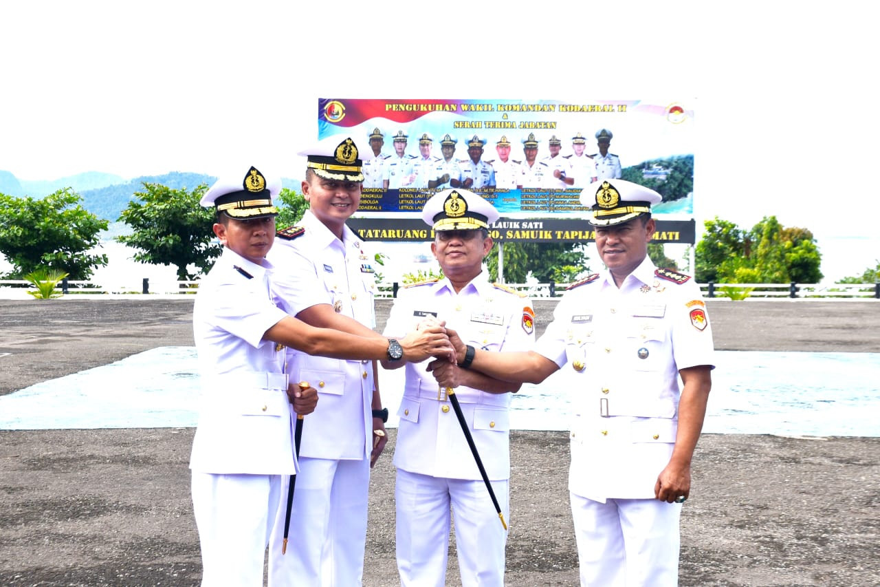 Komandan Lanal Nias Hadiri Upacara Pengukuhan Wadan Kodaeral II, Sertijab Aslog Dankodaeral II, Danlanal Bengkulu, Danlanal Sibolga, dan Ka Akun Kodaeral II Padang