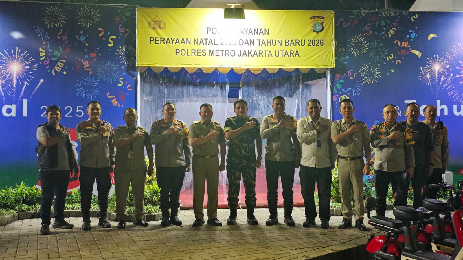 Kapolres Metro Jakarta Utara Tinjau Pos Pengamanan Ancol, Pastikan Kesiapan NATARU 2025